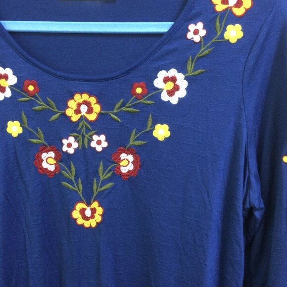 Hannah Embroidered Top Flowers Scoop Neck Long Sleeve Crochet Inserts NEW NWT M - Picture 6 of 6